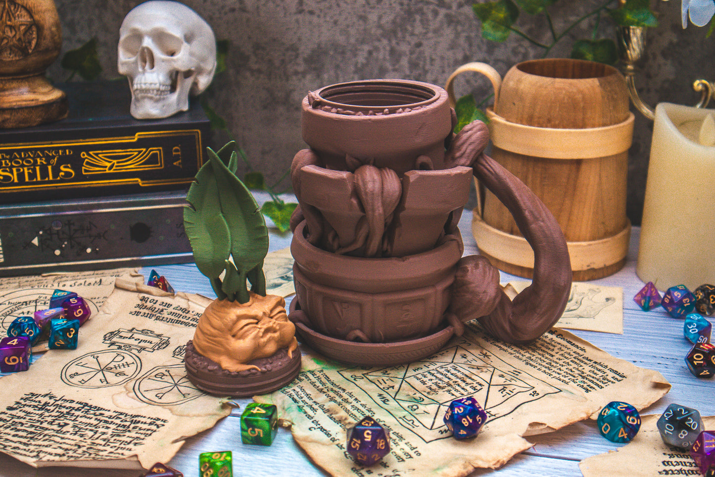 Mandrake Dice Mug + Dice Tower