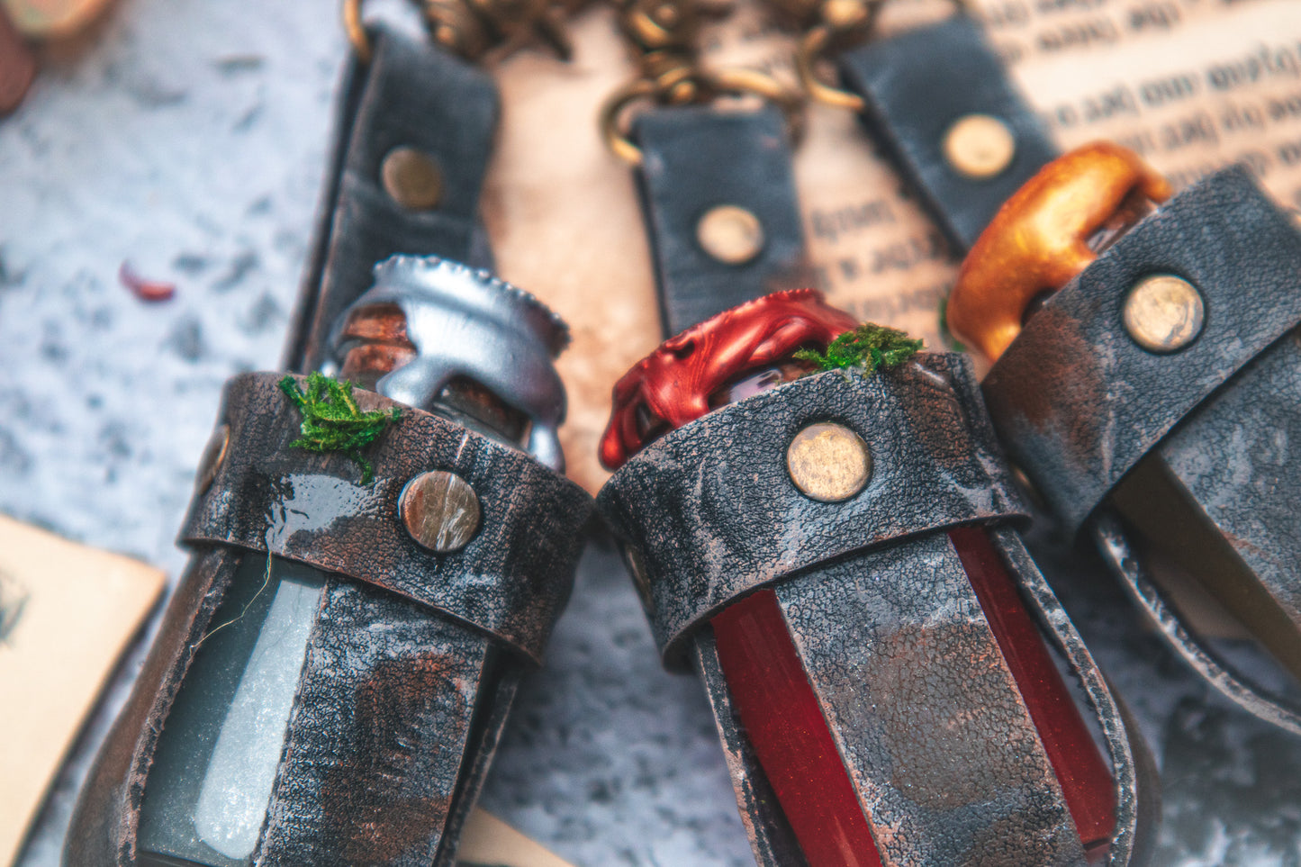 Belt Potion set - Healing, Sunlight and Liquid Silver