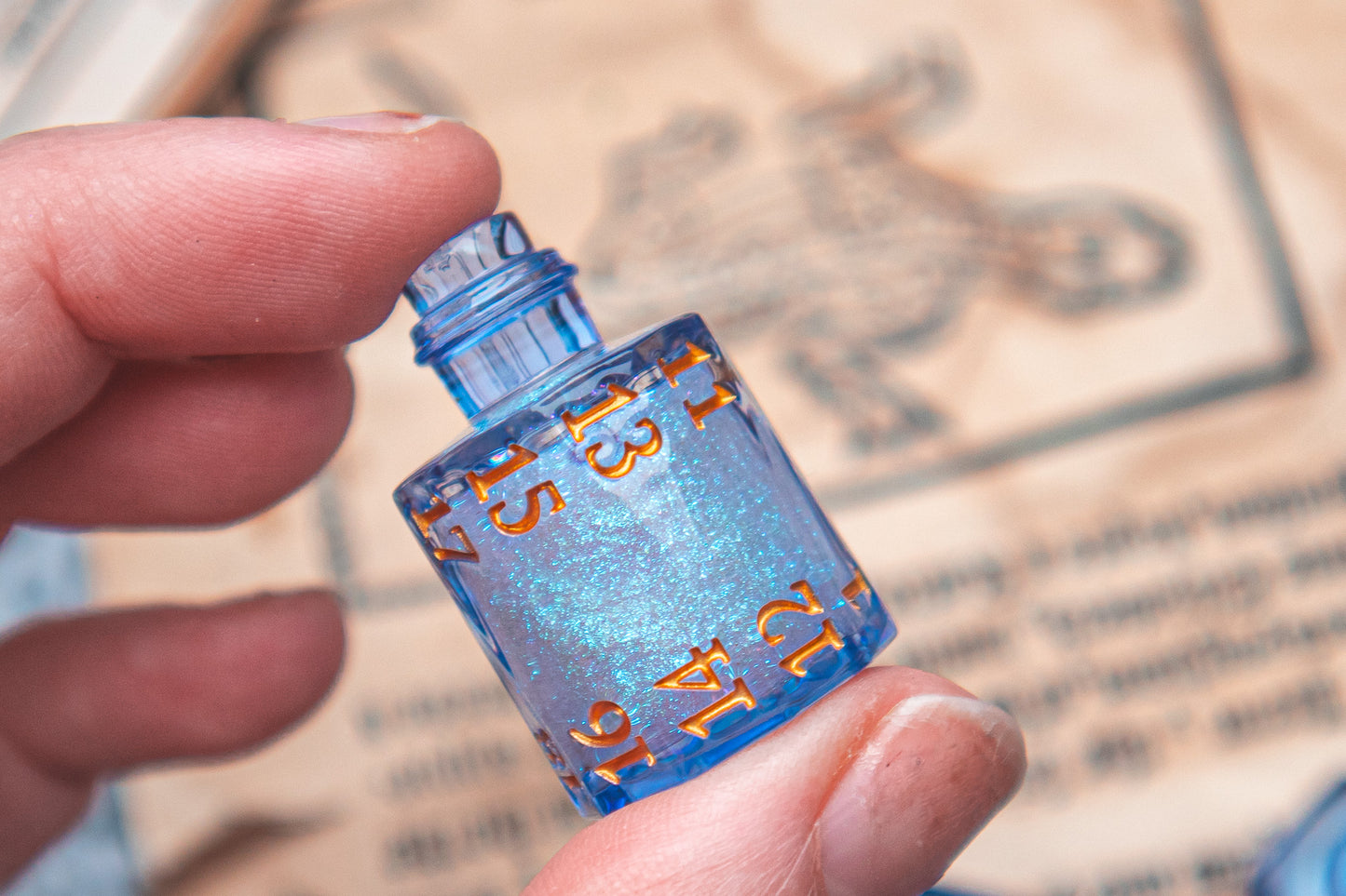 Moonveil - Liquid Core Potion bottle dice set