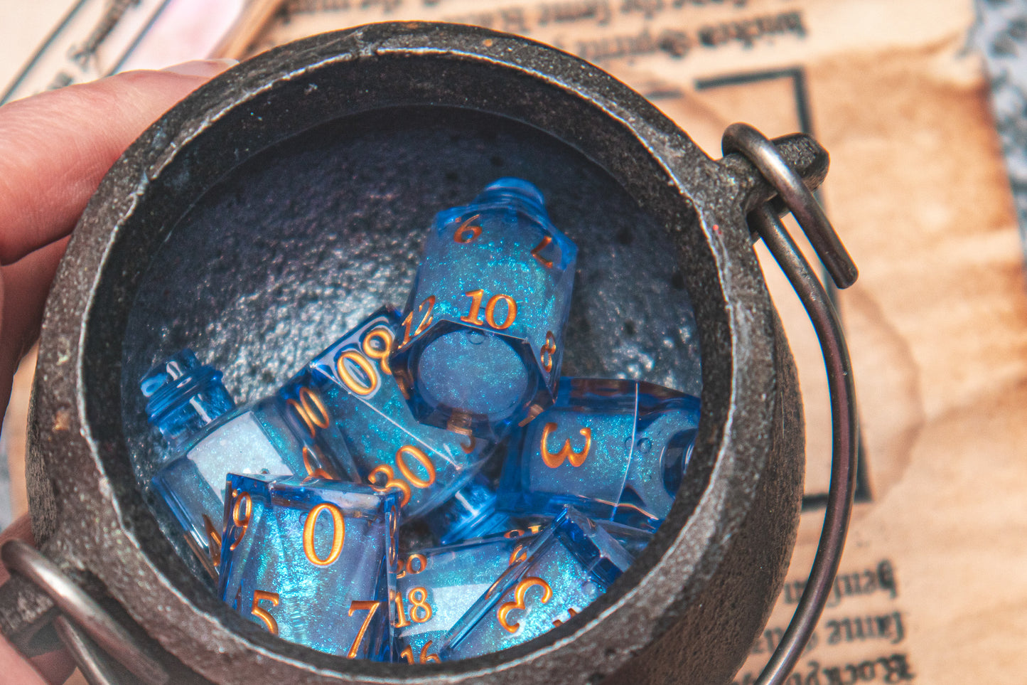 Moonveil - Liquid Core Potion bottle dice set