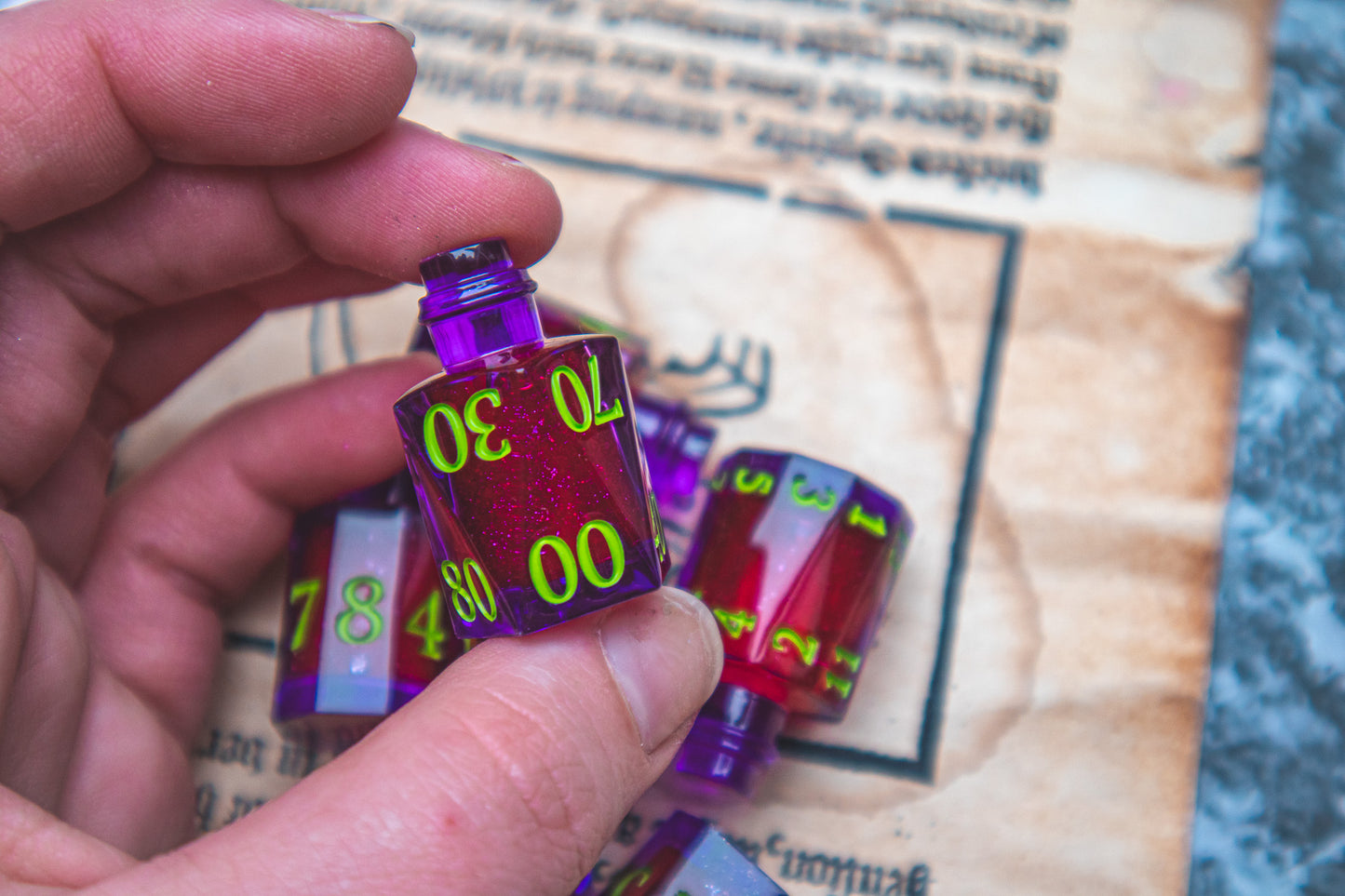 Witchblood - Liquid Core Potion bottle dice set