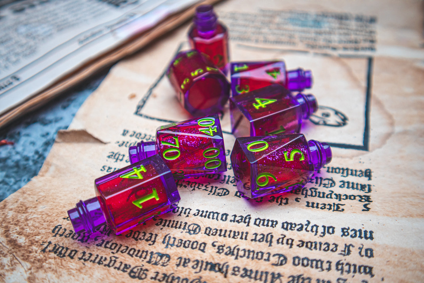 Witchblood - Liquid Core Potion bottle dice set