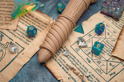 Crystal dice wand Dnd - The Flaming Feather & Flaming Filament