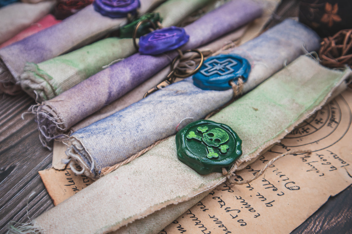 Wearable Belt Scrolls