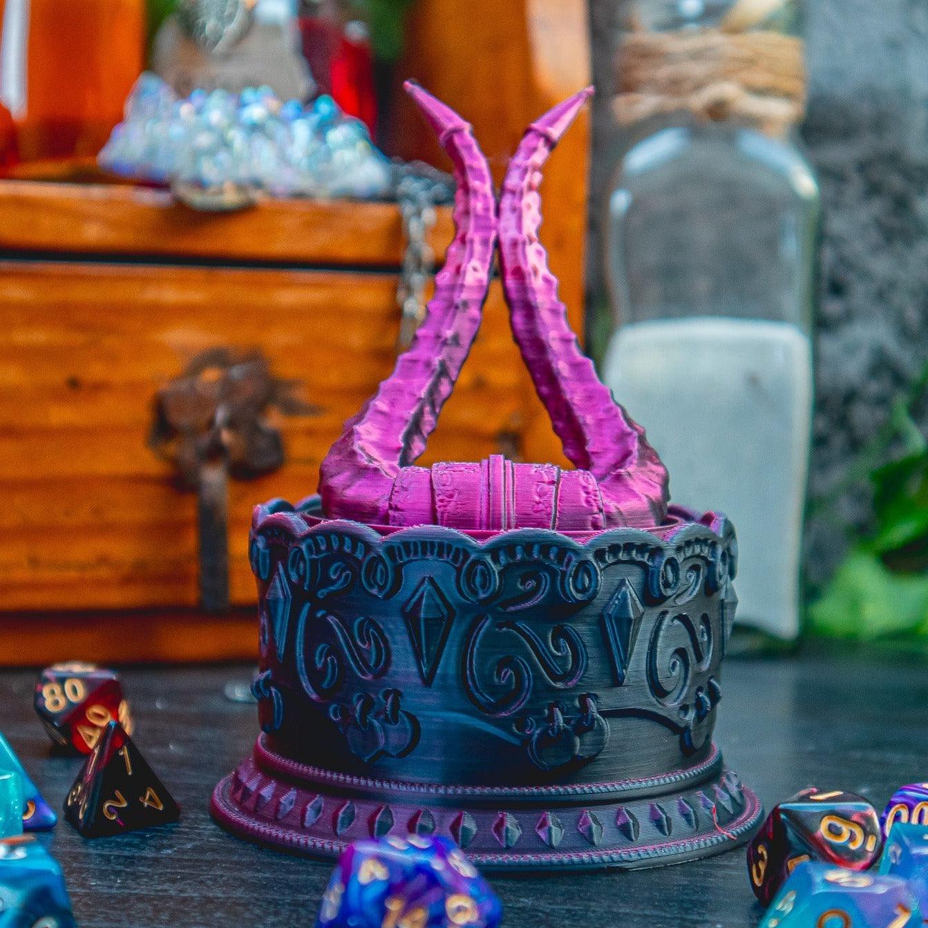 Bloodhunter Dice Box - The Flaming Feather & Flaming Filament