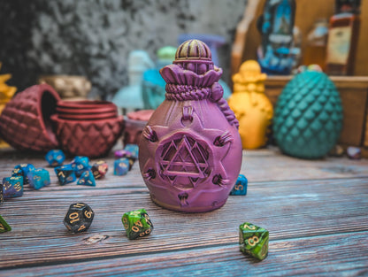 Potion of Invisibility dice holder - The Flaming Feather & Flaming Filament