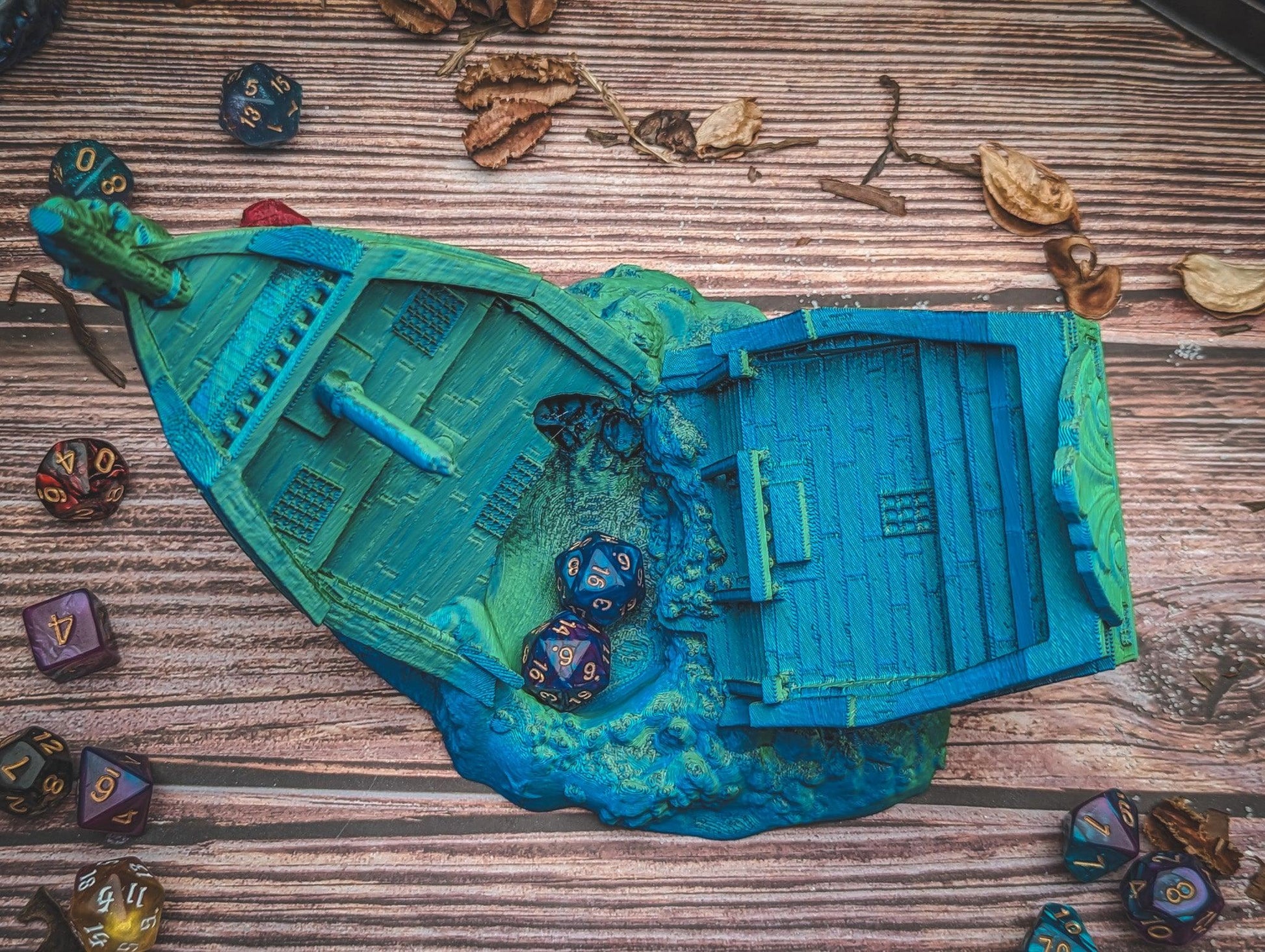 Shipwreck dice tower - The Flaming Feather & Flaming Filament