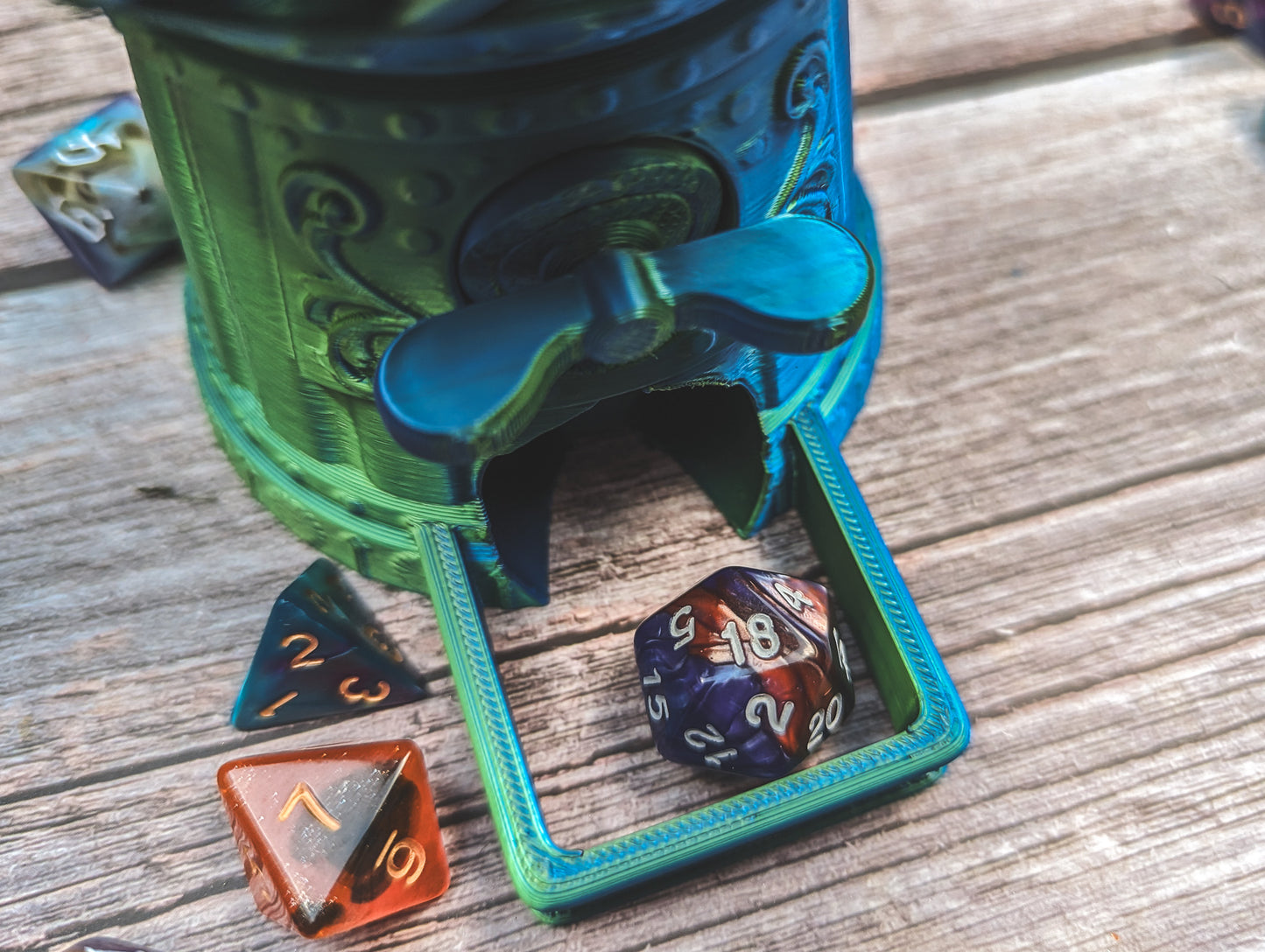 D20 Gumball machine dice tower - The Flaming Feather & Flaming Filament