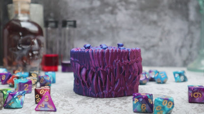 Mimic dice box