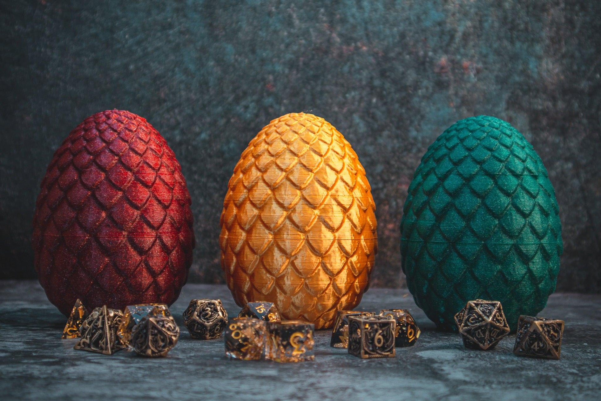 Dragon egg - screw on dice holder - The Flaming Feather & Flaming Filament
