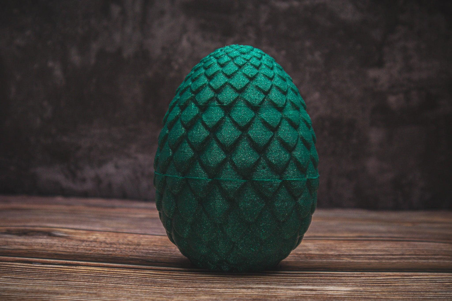 Dragon egg - screw on dice holder - The Flaming Feather & Flaming Filament