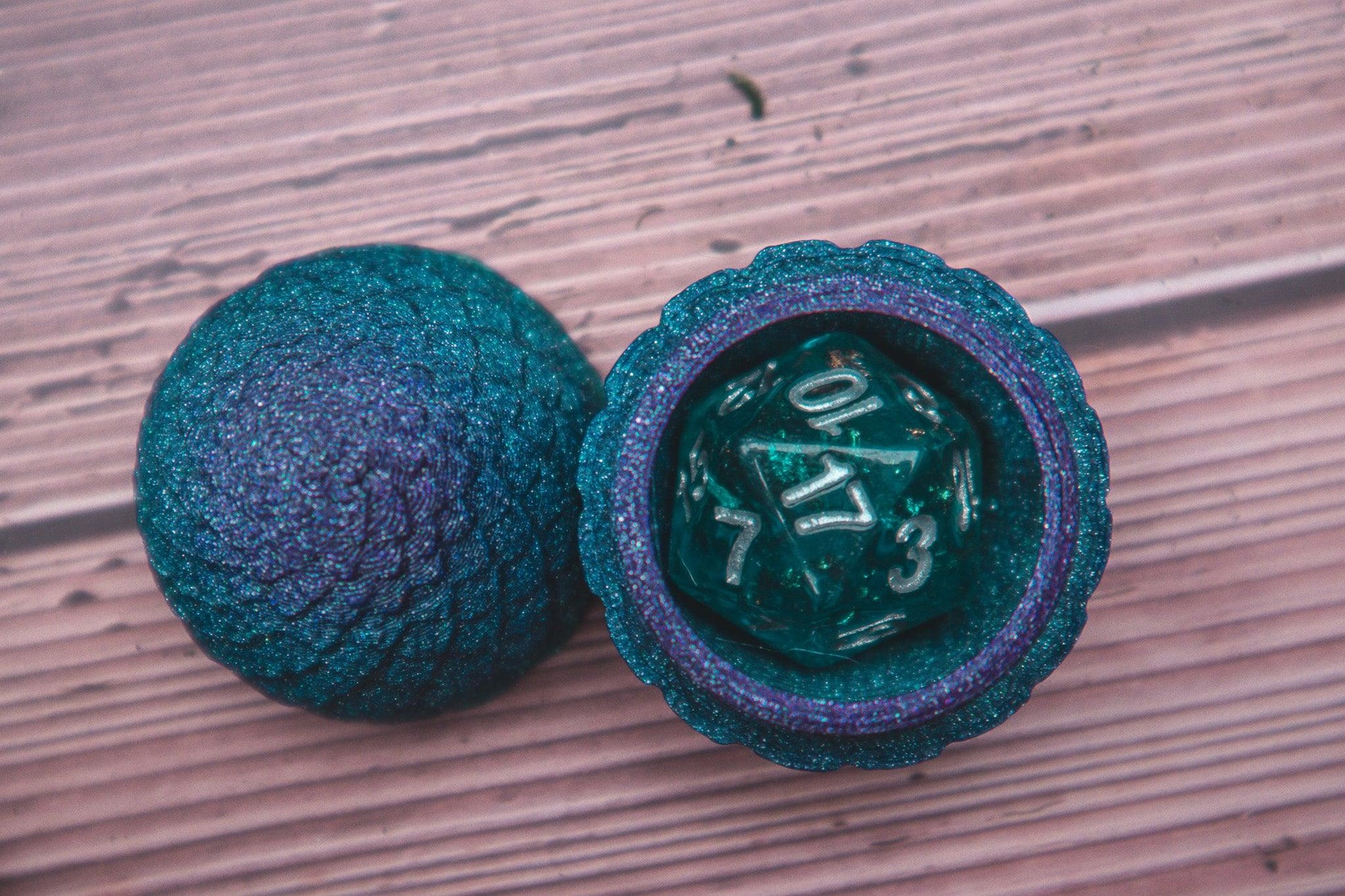 Mystery D20 + Mystery Dragon Egg - The Flaming Feather & Flaming Filament