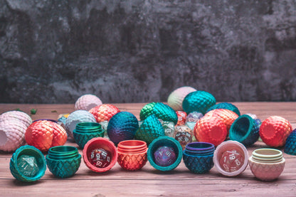 Mystery D20 + Mystery Dragon Egg - The Flaming Feather & Flaming Filament